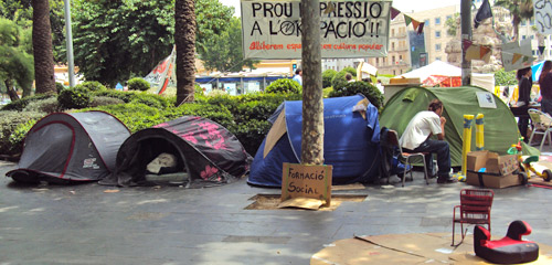 www.mallorcadiario.com  fotos 1 uploads 2011 06 acampados palma
