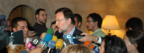 www.mallorcadiario.com  fotos 1 uploads 2011 06 rajoy canutazo para web
