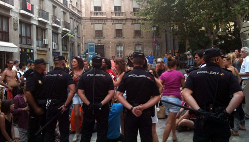 www.mallorcadiario.com  fotos 1 uploads 2011 07 cargaindignados2