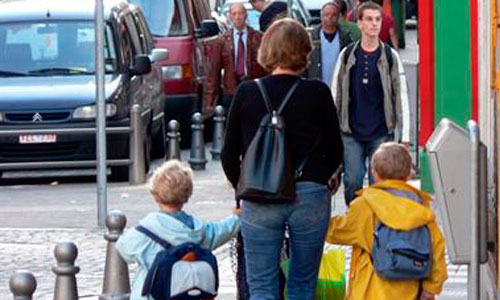 www.mallorcadiario.com  fotos 1 uploads 2012 06 ninosabandonadosok