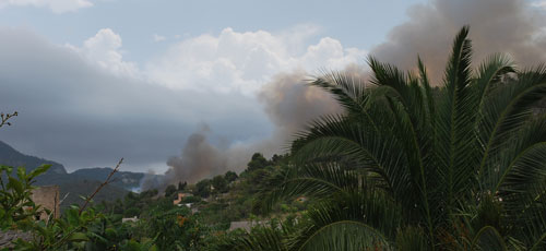 www.mallorcadiario.com  fotos 1 uploads 2012 07 incendi 12
