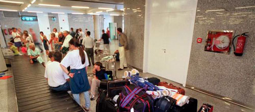www.mallorcadiario.com  fotos 1 uploads 2012 07 maletasok22