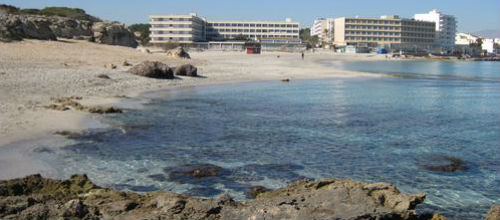 www.mallorcadiario.com  fotos 1 uploads 2012 09 platja son baulo
