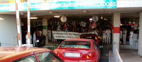 www.mallorcadiario.com  fotos 1 uploads 2012 09 protesta son espases 3 set col1 ok