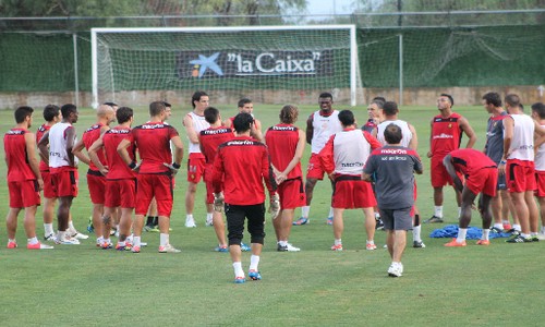 www.mallorcadiario.com  fotos 1 uploads 2012 11 entreno rcd mallorca