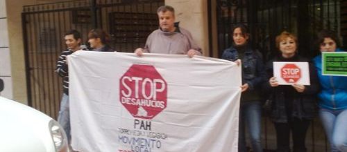 www.mallorcadiario.com  fotos 1 uploads 2012 11 protesta pah col1ok