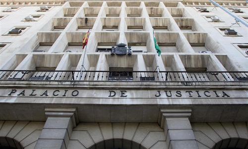 www.mallorcadiario.com  fotos 1 uploads 2012 12 Palacio justicia sevilla col2 ok