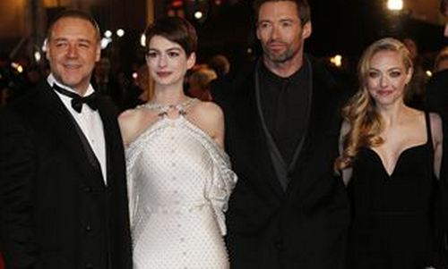 www.mallorcadiario.com  fotos 1 uploads 2012 12 anne hathaway col2 ok