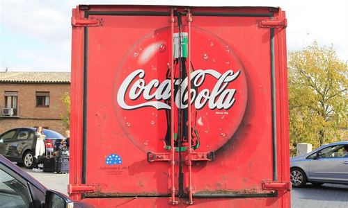 www.mallorcadiario.com  fotos 1 uploads 2012 12 camion cocacola col2ok