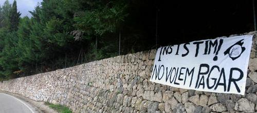 www.mallorcadiario.com  fotos 1 uploads 2012 12 pancarta tunel de soller col1 ok