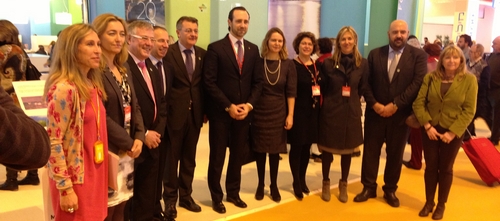 www.mallorcadiario.com  fotos 1 uploads 2013 01 Bauza a Fitur amb gent col1ok