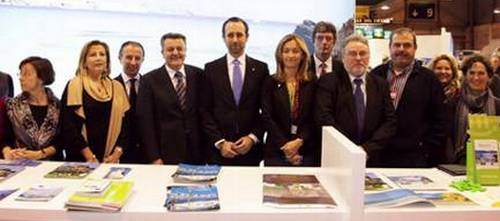 www.mallorcadiario.com  fotos 1 uploads 2013 01 Bauza en fitur col1ok