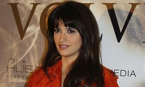 www.mallorcadiario.com  fotos 1 uploads 2013 01 Penelope Cruz col2 ok