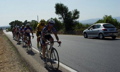 www.mallorcadiario.com  fotos 1 uploads 2013 01 ciclistas mallorca col2 ok