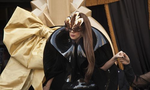 www.mallorcadiario.com  fotos 1 uploads 2013 01 lady gaga col2ok