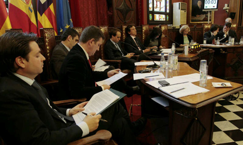 www.mallorcadiario.com  fotos 1 uploads 2013 03 PLENO PALMA