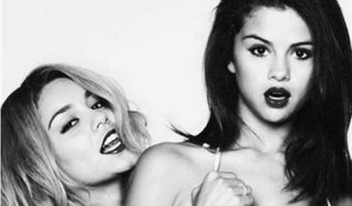 www.mallorcadiario.com  fotos 1 uploads 2013 04 Selena y Hudgens col2 ok