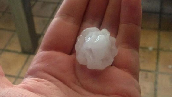 Una fuerte granizada sorprende a varios puntos de Mallorca