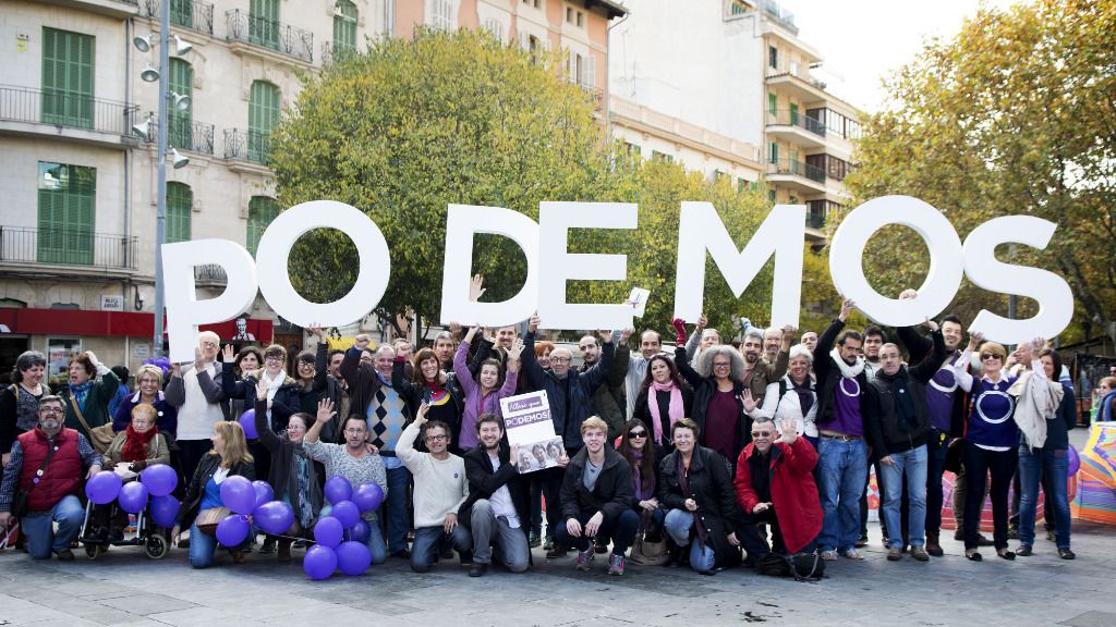 Podem se ha reunido este viernes para pedir una "democracia real"