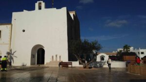 Plaza Constituci&oacute;n Formentera