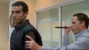 periodista apu&ntilde;alado