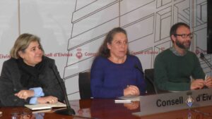 De izq. a dcha: Esperan&ccedil;a Camps, Viviana de Sans y Miquel Gallardo.