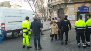 Accidente furgoneta robada en Plaza España