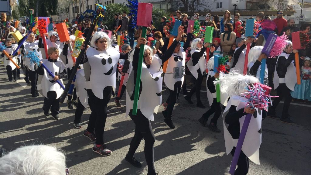 La originalidad y la diversión han vuelto a ser protagonistas de la Rua de Vila 2016.