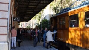 Tren S&oacute;ller