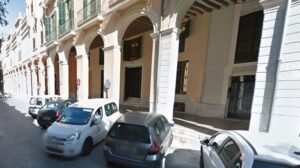 parking parlament