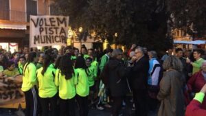 Pista atletismo Manifestaci&oacute;n