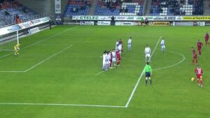 El segundo gol del Numancia lo ha marcado Julio &Aacute;lvarez de falta