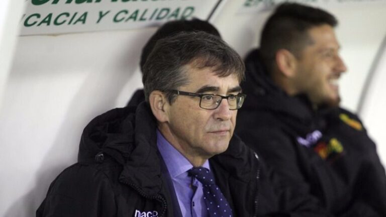 Vázquez en el banquillo