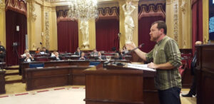 David Abril ha defendido el proyecto de ecotasa en el Parlament