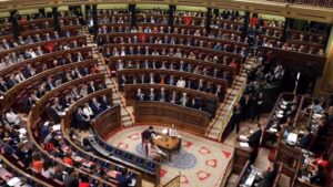 Marcados con un c&iacute;rculo rojo, de izq. a dcha. Hernanz, Delgado, Isern, Mar&iacute; y Reyn&eacute;s
