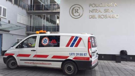 policlinica urgencias ambulancia