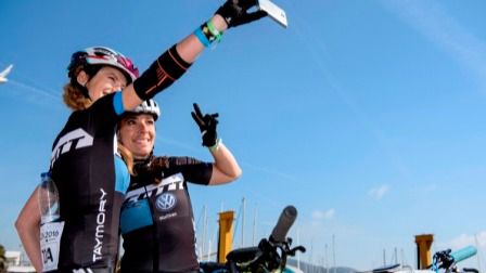 Participantes en la Vuelta a Ibiza