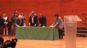 Firma pacte educacio