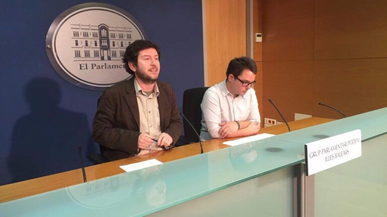 Podem al Parlament