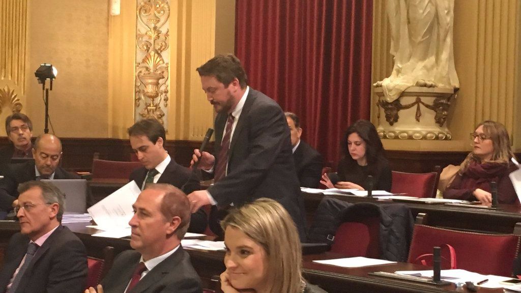 La intervención de Antoni Camps en el Parlament