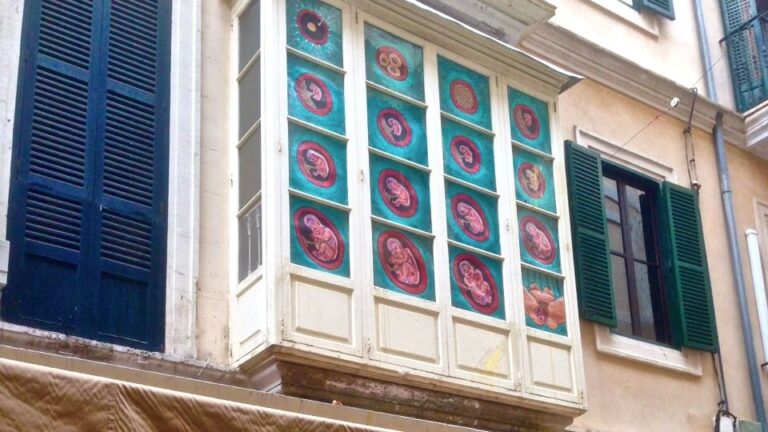 La obra se expone en "El Mirador"