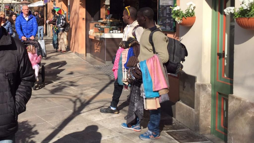 Vendedores ambulantes en Palma