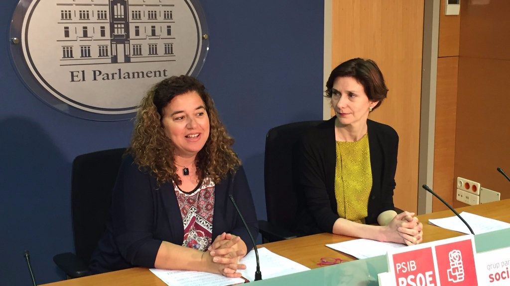 Pilar Costa y Bel Oliver