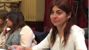 Sara Ram&oacute;n es diputada del PP en la C&aacute;mara auton&oacute;mica