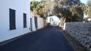 cami de baix llucme&ccedil;anes