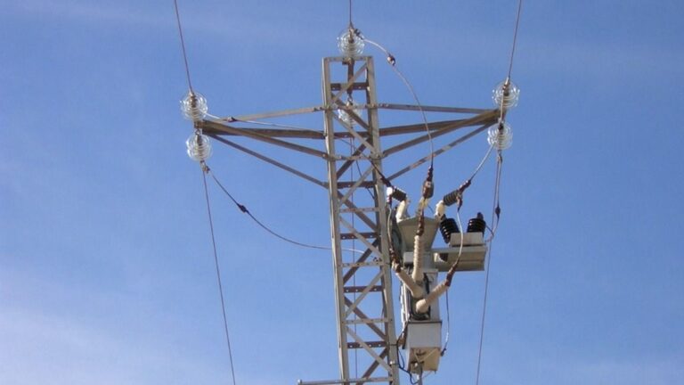 Torre eléctrica