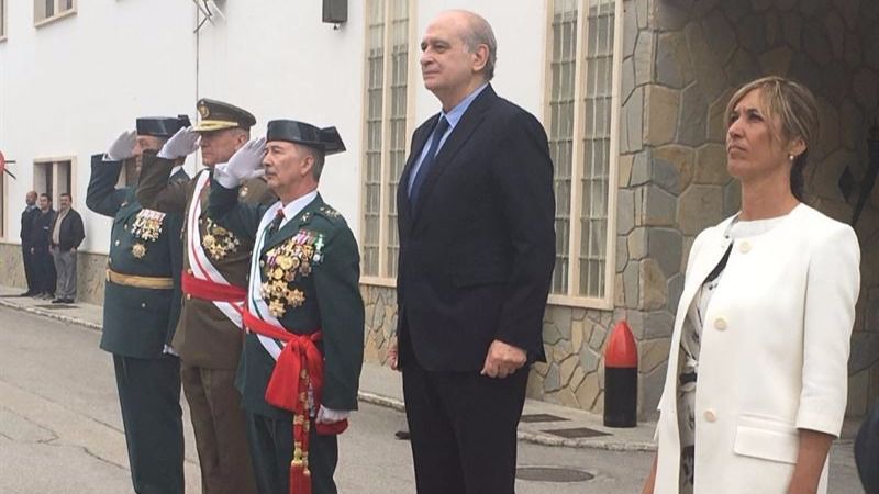 Las principales autoridades asistentes al acto