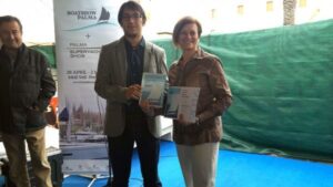 El conseller entrega el Premio a Dahlberg