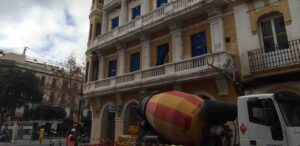 Obras en el edificio del Hotel Montesol