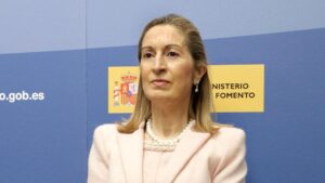 ministra fomento ana pastor